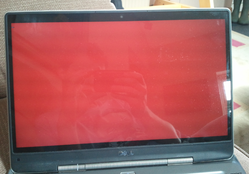 Ilustrasi Layar laptop berwarna merah